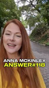 @AnnaEasteden's video Tweet