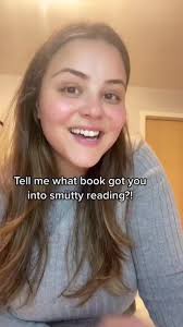 Karin Perry (@karinreadsromance)