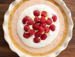 Find easy recipes, tips for home design, shopping, entertainment and more. The Pioneer Woman S Best Recipes For A Crowd The Pioneer Woman Hosted By Ree Drummond Food Network Food Network Recipes Food Raspberry Lemonade