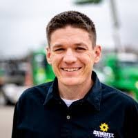 Meghan Dailey's Instagram, Twitter & Facebook