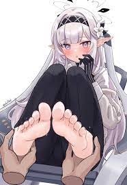 Sensei Admiring Himari's Pretty Feet (Eluthel) : r/BlueArchive