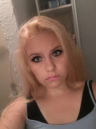 Ashlee Starr's Instagram, Twitter & Facebook