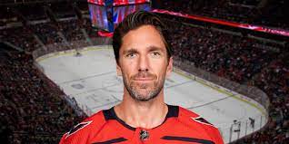 Henrik lundqvist is a swedish former professional ice hockey goaltender. Henrik Lundqvist Was The Greatest Despite The New York Rangers Trash Defense