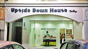 Opened to the public on 8th june, 2016, kuala lumpur upside down house took just three months to build. Upside Down House Gallery Melaka Ticket Klook Malaysia