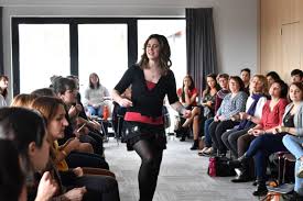 Is a french televised series based on the international series don't forget the lyrics!. A Limoges Les Chanteurs Amateurs Prennent L Air Au Casting De N Oubliez Pas Les Paroles Limoges 87000