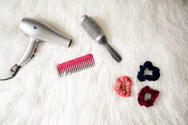 But it's obvious that some blow dryers are better than others for boosting thin hair. How Can We Choose The Best Hair Dryer For Fine Hair Writfy