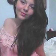 Facebook gives people the power to share and makes the world. Maria Fernanda Serrano 2 S Stream
