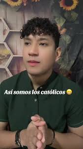 Así somos los católicos 😁#videoviral #semanasanta #catolicos
