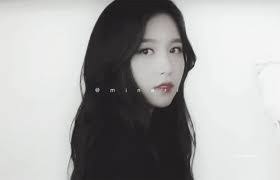 Mina Black's Instagram, Twitter & Facebook