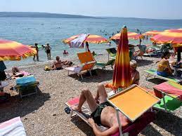 Sie müssen sich während 10 tagen nach ihrer einreise in die schweiz ständig in ihrem zuhause oder einer anderen geeigneten unterkunft aufhalten. Kroatien Wird Risikoland Negativer Corona Test Bei Einreise Nach Osterreich Erforderlich Coronavirus Wien Vienna At