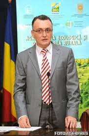 24.10.2021 · ministrul sorin cîmpeanu vrea 4% din pib pentru educație. Cine Este Sorin Campeanu Propus Sa Ocupe Functia De Ministru Al Educatiei In Guvernul Ponta 4 Hotnews Mobile