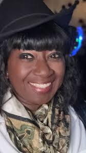 Waiting for something spectacular #essevlin , @imperialwarmuseums