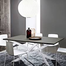 L`idée d`avoir une table à manger extensible vous tente? Table Salle A Manger Extensible Renzo Zendart Design