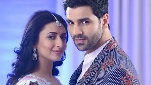 Divyanka tripathi dahiya is one of the most popular actresses on indian television. Divyanka Tripathi Reveals Why She And Husband Vivek Dahiya Are Staying In Different Rooms Tv News India Tv