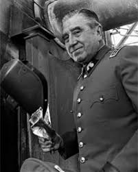 General leopoldo galtieri, the former argentinian dictator who triggered war with britain over the falkland islands, died yesterday aged 76. El Ex Dictador Galtieri Iba A Invadir El Chile En 1982 Argentina Elmundo Es