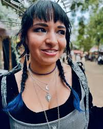 🌙 Alex is one of our favorite customers! She is beautiful, creative, fun  and obviously has amazing taste in jewelry. In this photo, she's expertly  layering our everyday Crescent Moon Necklace (hammered),