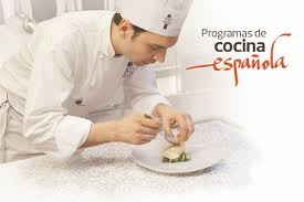 Aunque no te guste pasar tiempo en la cocina no tienes ninguna excusa para no lucirte con unas deliciosas gambas al ajillo como estas. La Barra Cursos De Cocina Espanola De Le Cordon Bleu Fancy Food
