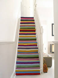Origineller teppich für treppen in schönen farben. Teppich Fur Treppen Fantastische Vorschlage Archzine Net