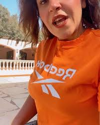 تمرينة ضهر وكتف لاي حد يقدر يعملها في البيت سهله وبسيطه💪 ##morningroutine  _workout #home_workout back _workout ##muscels #training #home_training  #happiness #lifestyle #تحفيز # صحة#تمارين_منزلية #