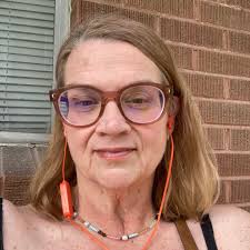 This is Dr. Dixie Harris's story around getting the COVID-19 vaccine. Dr  Harris is a pulmonologist and critical care physician at Alta View Hospital  in Sandy, UT.* The day after I received