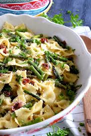 A Tasty Summer Pasta Salad With Roasted Asparagus And Seasoned With Lemon Butter Summer Pasta Salad Roasted Asparagus Lemon Roasted Asparagus