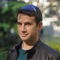 4 "Yossi Pollak" profiles