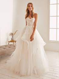 15 Wedding Dresses Under 1000 Dollars Perfete Ball Gowns Wedding Tulle Wedding Dress Wedding Dresses