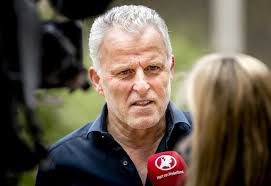 De vries bijt zich vast in zaken die hij wil oplossen. Posbankmoord 16 En 14 Jaar Voor Doden Vader Van Drie Zoons Foto Pzc Nl