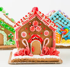 See more ideas about gingerbread, christmas gingerbread house, christmas gingerbread. 5 Ways To Decorate The Best Gingerbread House Ever Brit Co