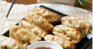 Resep Gyoza Dumpling Simpel Ala Rumah Oleh Tintin Rayner Recipe Resep Resep Daging Sapi Makan Malam