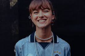 i am unbelievably proud and excited to announce that my next single harriet  will be out at 8.30pm BST