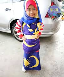 Adalah perlu untuk mengambil kira kehendak anak, anggaran keluarga dan memikirkan ruang dalaman secara keseluruhan. Amani Pertandingan Baju Bendera Sempena Hari Merdeka Sis Gee