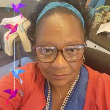 Intimate gathering for my sister's memorial her daughter Monica put  together to celebrate my sister's life. My sister was funny and talented  and put up a valiant fight against cancer. She loved