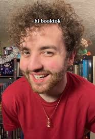 wrong app but frick it ✌️#booktok #bookish #onyxstorm