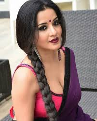 Saliha khan