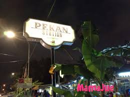 04:52 reaksi_abg cewek nonton film bokep. Mamajue Story