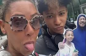Anak Eddie Murphy dan Mel B Resmi Ganti Identitas Gender Jadi Lelaki