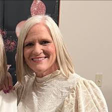 Help us welcome Ms. Taylor Bronowicz to Guntersville!