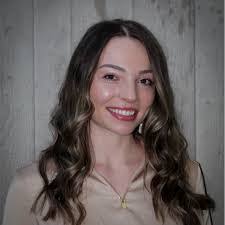 Emily Platz's Instagram, Twitter & Facebook