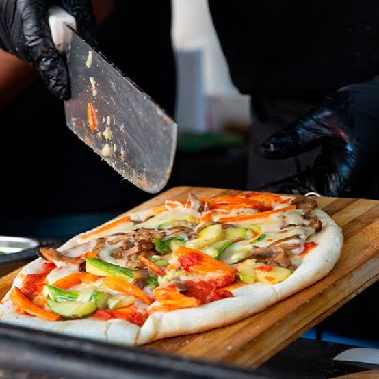 Feria Leer y Comer - Leer y Comer presenta la 17a edición Futuro. La feria  del libro y la gastronomía, que ya se convirtió en un clásico de la Ciudad  de Buenos