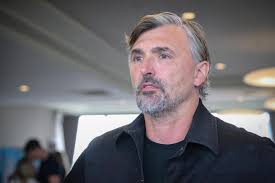 Svekrva na vjenčanju nosila vjenčanicu: 'Rekla je da to ionako nije bijela  boja već bež'