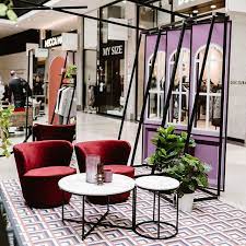 The westfield century city shopping mall in los angeles is to be the first to include an uber lounge where shoppers can wait for their taxi in style. Tori Allen Events Toriallen Events Photos Et Videos Instagram Style Lounge Design Event Design