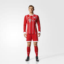 Be the star of the show in this beautiful adidas fc bayern zne hoodie 3.0 for 2018/19. Bayern Munich 2017 18 Adidas Home Kit 17 18 Kits Football Shirt Blog