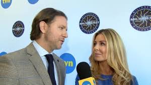 Na szczęście sporą część zbiorów muzealnych zdołano uratować, wywożąc je najpierw do sieniawy w galicji, a potem do hotelu lambert w paryżu. Piotr Krasko Artykuly Polska Times