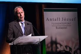 Ha akkor elkezdik mas lett volna a vége. Konrad Adenauer Stiftung Alapitvany Magyarorszagi Irodaja Susco