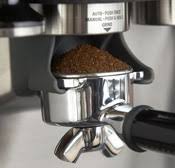 Save $230.00 when you buy the breville bes870bss barista express coffee machine for only $769.00 from appliances online au! Amazon Com Breville Bes870cbxl Barista Express Espresso Machine Cranberry Red Semi Automatic Pump Espresso Machines Kitchen Dining