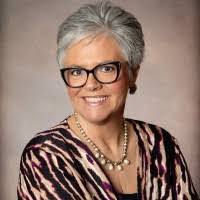 Amanda Roselle's Instagram, Twitter & Facebook