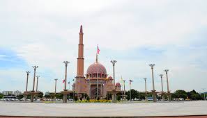 Dg is a business partner of telekom malaysia(tm) on automatic vehicle location system(avls) which dataran ganda sdn bhd utilizes the combination of global positioning satellite(gps), global system for mobile communication (gsm), and. D Nature Putrajaya