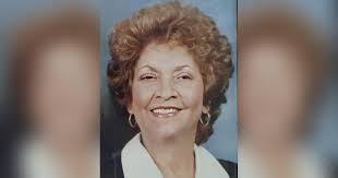 Alice Hopson's Instagram, Twitter & Facebook