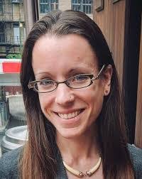 Sarah Townsend's Instagram, Twitter & Facebook